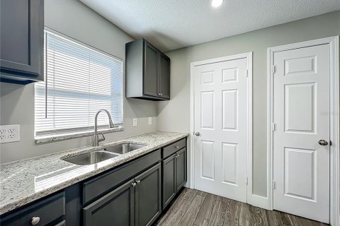 House in Orlando, Florida 3 bedrooms, 178.09 sq.m. № 1879768 - photo 22