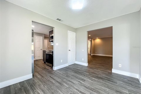 House in Orlando, Florida 3 bedrooms, 178.09 sq.m. № 1879768 - photo 23