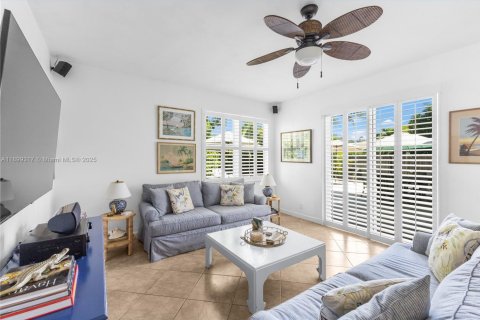 Casa en venta en Cooper City, Florida, 4 dormitorios, 268.12 m2 № 1954007 - foto 25