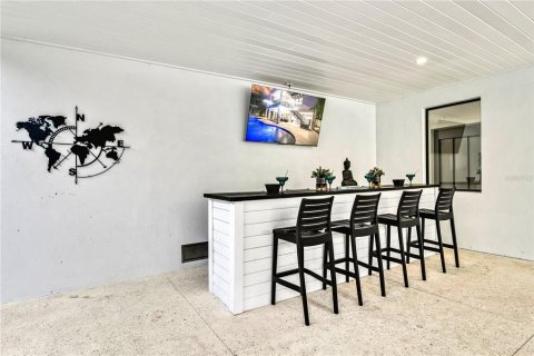 House in Sarasota, Florida 10 bedrooms, 472.59 sq.m. № 1555903 - photo 26