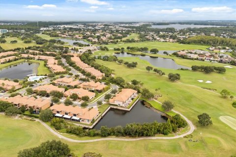 Townhouse in Orlando, Florida 4 bedrooms, 189.06 sq.m. № 2143376 - photo 6