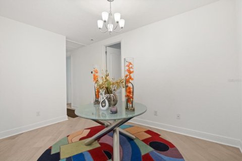 Townhouse in Orlando, Florida 4 bedrooms, 189.06 sq.m. № 2143376 - photo 26