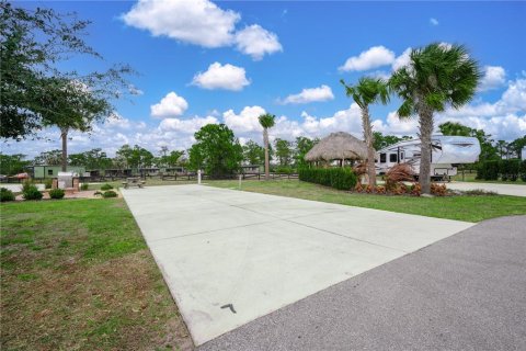 Land in Lake Wales, Florida № 2105460