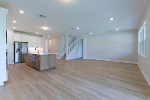 House in Lake Worth, Florida 5 bedrooms, 272.2 sq.m. № 2179678 - photo 9