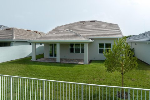 House in Lake Worth, Florida 5 bedrooms, 272.2 sq.m. № 2179678 - photo 26