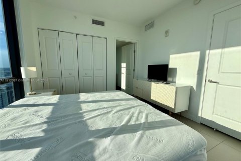 Condo in Miami, Florida, 2 bedrooms  № 1968140 - photo 16