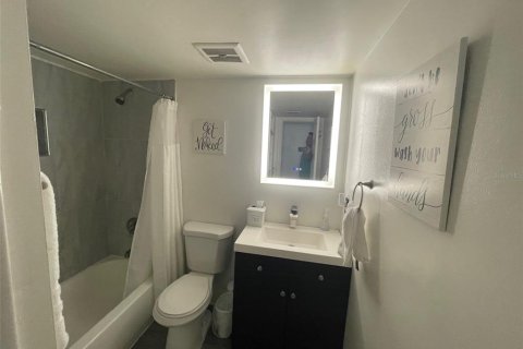 Copropriété à vendre à Gainesville, Floride: 2 chambres, 82.59 m2 № 2099621 - photo 16