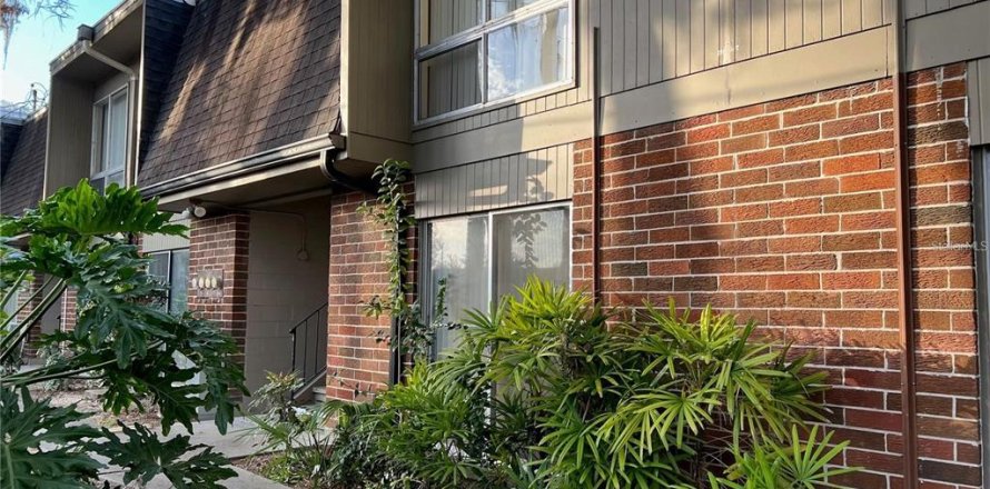 Condo à Gainesville, Floride, 2 chambres № 2099621