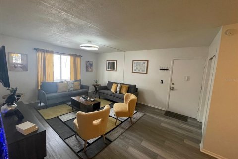Copropriété à vendre à Gainesville, Floride: 2 chambres, 82.59 m2 № 2099621 - photo 3