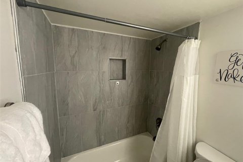 Copropriété à vendre à Gainesville, Floride: 2 chambres, 82.59 m2 № 2099621 - photo 17