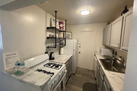 Copropriété à vendre à Gainesville, Floride: 2 chambres, 82.59 m2 № 2099621 - photo 9