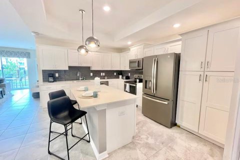 Condo in Kissimmee, Florida, 3 bedrooms in STOREY LAKE  № 1619166 - photo 3