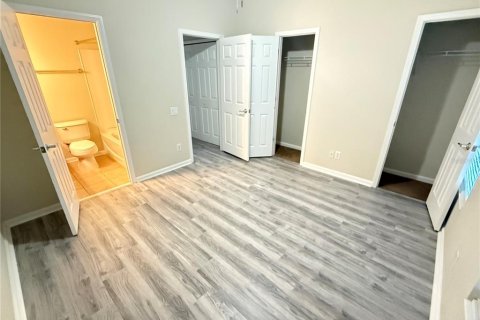 Touwnhouse à louer à Tampa, Floride: 2 chambres, 115.94 m2 № 2421955 - photo 21