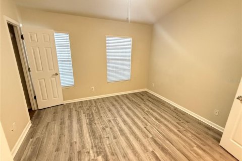 Touwnhouse à louer à Tampa, Floride: 2 chambres, 115.94 m2 № 2421955 - photo 20