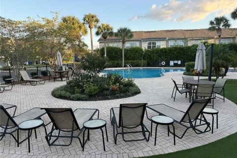 Touwnhouse à louer à Tampa, Floride: 2 chambres, 115.94 m2 № 2421955 - photo 26