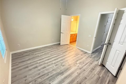 Touwnhouse à louer à Tampa, Floride: 2 chambres, 115.94 m2 № 2421955 - photo 22