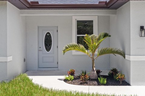 Casa en venta en North Port, Florida, 3 dormitorios, 117.15 m2 № 1626422 - foto 2
