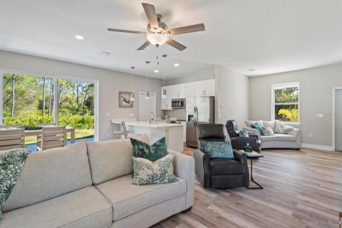Casa en venta en North Port, Florida, 3 dormitorios, 117.15 m2 № 1626422 - foto 13