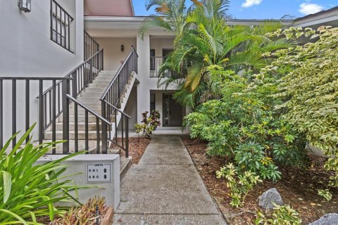 Condominio en alquiler en Tarpon Springs, Florida, 2 dormitorios, 94.3 m2 № 1840573 - foto 3