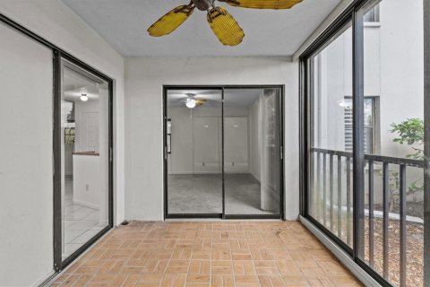 Condominio en alquiler en Tarpon Springs, Florida, 2 dormitorios, 94.3 m2 № 1840573 - foto 25
