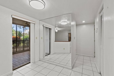 Condominio en alquiler en Tarpon Springs, Florida, 2 dormitorios, 94.3 m2 № 1840573 - foto 11