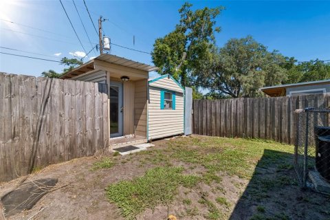 House in Lakeland, Florida 3 bedrooms, 74.32 sq.m. № 2117485 - photo 9