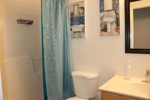 Casa en alquiler en Kissimmee, Florida, 4 dormitorios, 174.1 m2 № 1901745 - foto 11