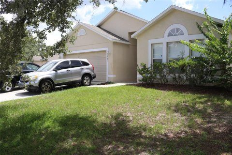 Casa en alquiler en Kissimmee, Florida, 4 dormitorios, 174.1 m2 № 1901745 - foto 3