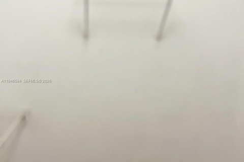 Condo in Tamarac, Florida, 2 bedrooms  № 2002819 - photo 23