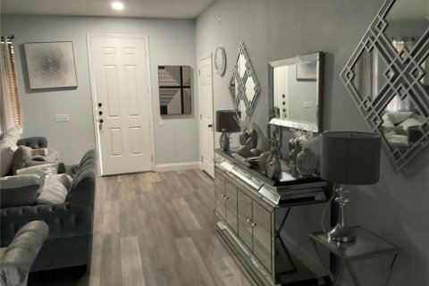 Casa en venta en Davenport, Florida, 5 dormitorios, 317.54 m2 № 2386126 - foto 11
