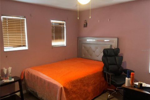 Casa en venta en Davenport, Florida, 5 dormitorios, 317.54 m2 № 2386126 - foto 24