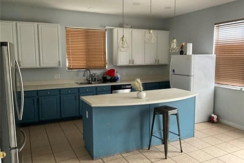 Casa en venta en Davenport, Florida, 5 dormitorios, 317.54 m2 № 2386126 - foto 15