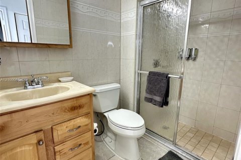Villa ou maison à vendre à Royal Palm Beach, Floride: 3 chambres, 131.09 m2 № 2402164 - photo 22
