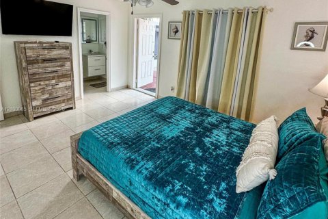 Villa ou maison à vendre à Royal Palm Beach, Floride: 3 chambres, 131.09 m2 № 2402164 - photo 20