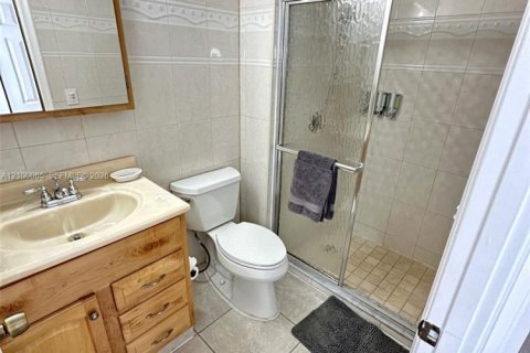 Villa ou maison à vendre à Royal Palm Beach, Floride: 3 chambres, 131.09 m2 № 2402164 - photo 26