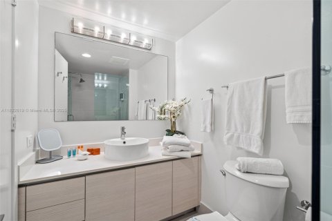 Снять в аренду кондоминиум в Халландейл-Бич, Флорида 2 спальни, 95.69м2, № 2014842 - фото 27