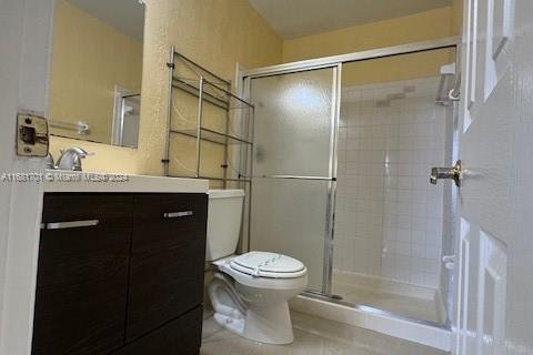 Condo in Pembroke Pines, Florida, 2 bedrooms  № 1709562 - photo 11
