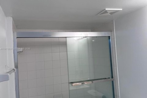 Touwnhouse à louer à Homestead, Floride: 2 chambres, 76.37 m2 № 2174675 - photo 9