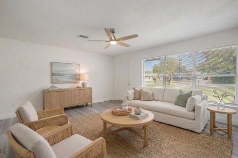 Купить виллу или дом в Стьюарт, Флорида 3 комнаты, 129.88м2, № 2181619 - фото 4
