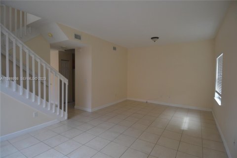 Condo in Dania Beach, Florida, 3 bedrooms  № 2003607 - photo 4