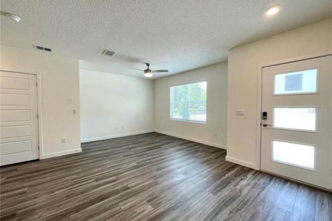 Townhouse in Longwood, Florida 3 bedrooms, 138.24 sq.m. № 1813362 - photo 6