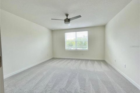 Townhouse in Longwood, Florida 3 bedrooms, 138.24 sq.m. № 1813362 - photo 17