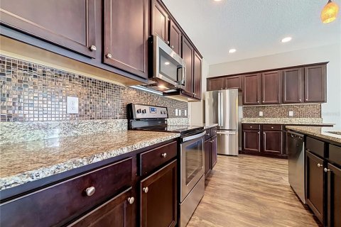 Casa en venta en Winter Haven, Florida, 4 dormitorios, 184.5 m2 № 2383839 - foto 22