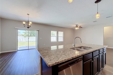 Casa en venta en Winter Haven, Florida, 4 dormitorios, 184.5 m2 № 2383839 - foto 19