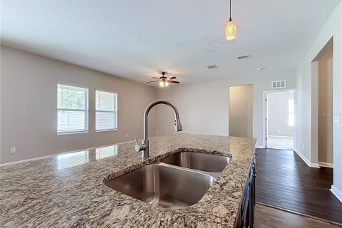 Casa en venta en Winter Haven, Florida, 4 dormitorios, 184.5 m2 № 2383839 - foto 20