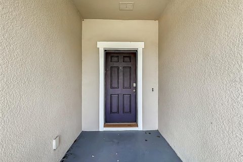 Casa en venta en Winter Haven, Florida, 4 dormitorios, 184.5 m2 № 2383839 - foto 5