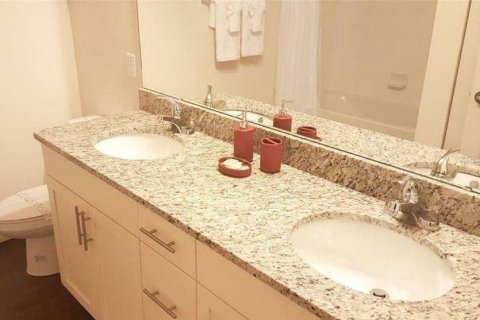 Copropriété à louer à Kissimmee, Floride: 3 chambres, 120.77 m2 № 2330568 - photo 8
