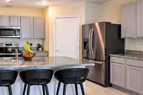 Casa en venta en Zellwood, Florida, 4 dormitorios, 171.5 m2 № 2387490 - foto 3