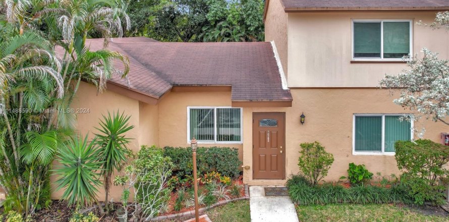 Condo in Plantation, Florida, 3 bedrooms  № 2053977