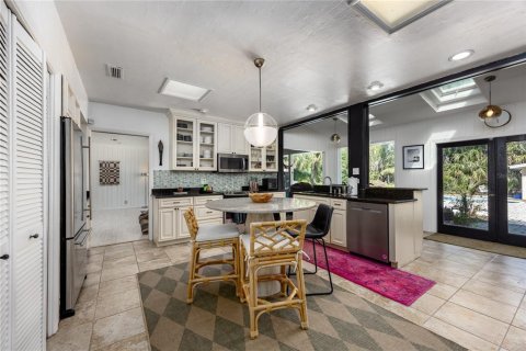 Casa en venta en Gainesville, Florida, 4 dormitorios, 325.99 m2 № 1775105 - foto 19